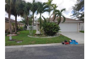 1737 Sawgrass Cir, Greenacres, FL 33413, Sold 01/14/21