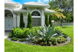 16261 Owasco Cir, Davie, FL 33331, Sold 09/28/20