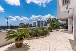 315 NE 3rd Ave, Fort Lauderdale, FL 33301, Sold 09/17/20