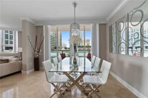 350 SE 2nd St, Fort Lauderdale, FL 33301, Sold 03/03/21