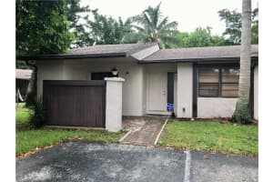 78 Westecunk Dr, Royal Palm Beach, FL 33411, Sold 10/05/20
