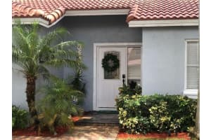 9840 SW 2nd St, Pembroke Pines, FL 33025, Sold 10/15/20