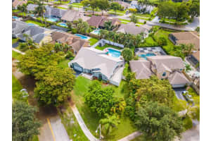 5644 SW 89th Ave, Cooper City, FL 33328, Sold 09/04/20