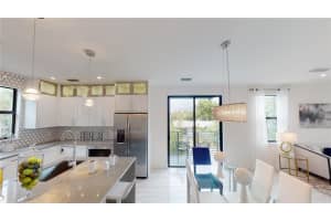 551 NE 21st Ct, Wilton Manors, FL 33305, Sold 06/22/22