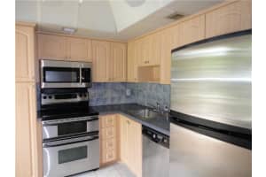 3000 NE 48th Ct, Lighthouse Point, FL 33064, Sold 12/09/20