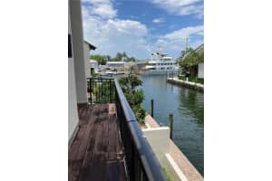 20 Portside Dr, Fort Lauderdale, FL 33316, Sold 09/29/20