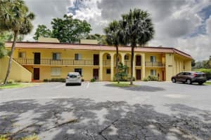 860 SW 9th St Cir, Boca Raton, FL 33486, Sold 08/31/20