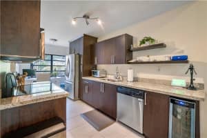 8105 NW 100th Dr, Tamarac, FL 33321, Sold 09/09/20
