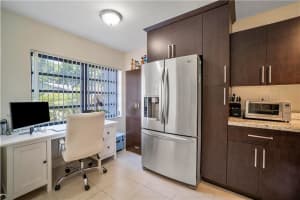 8105 NW 100th Dr, Tamarac, FL 33321, Sold 09/09/20