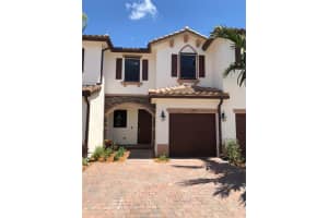5483 NW 27th St, Margate, FL 33063, Sold 11/16/20