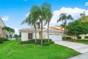 4657 NW 7th Pl, Deerfield Beach, FL 33442, Sold 08/17/20