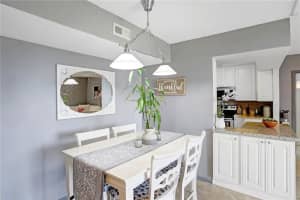 1050 SE 15th St, Fort Lauderdale, FL 33316, Sold 09/01/20