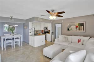 1050 SE 15th St, Fort Lauderdale, FL 33316, Sold 09/01/20