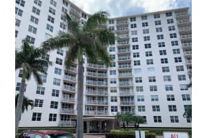 301 N Ocean Blvd, Pompano Beach, FL 33062, Sold 02/08/21