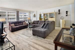 4010 Galt Ocean Dr, Fort Lauderdale, FL 33308, Sold 11/03/20