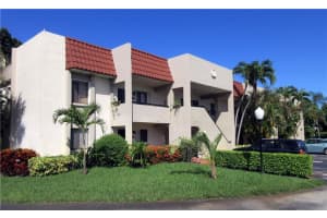 140 NW 70th St, Boca Raton, FL 33487, Sold 09/04/20