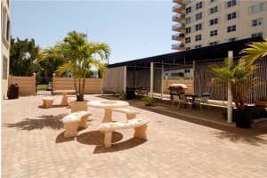 1401 S Ocean Dr APT 105, Hollywood, FL 33019, Sold 05/27/21