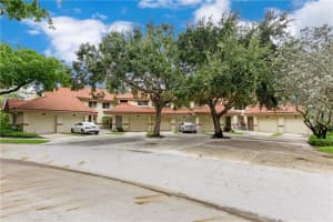 988 NW 93rd Ave, Plantation, FL 33324, Sold 11/05/20