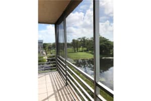 3050 Sunrise Lakes Dr E, Sunrise, FL 33322, Sold 09/09/20