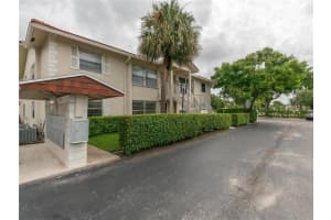 3752 N University Dr, Coral Springs, FL 33065, Sold 12/09/20