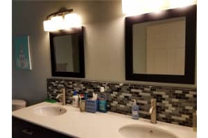 9810 61st Way S, Boynton Beach, FL 33437, Sold 09/30/20