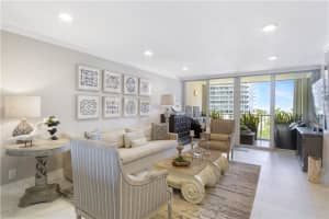 2200 NE 33rd Ave #6j, Fort Lauderdale, FL 33305, Sold 10/02/20