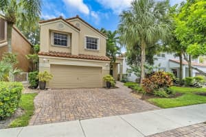 6180 NW 77th Pl, Parkland, FL 33067, Sold 08/31/20