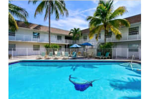 1470 N Dixie Hwy, Fort Lauderdale, FL 33304, Sold 10/07/20