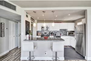 2771 Taft St, Hollywood, FL 33020, Sold 09/28/20