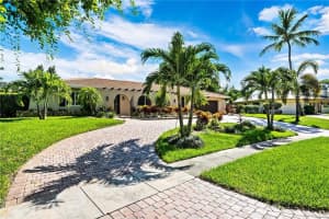 3548 Lakeview Dr, Delray Beach, FL 33445, Sold 08/31/20