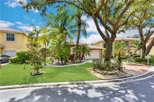 7863 NW 60th Ln, Parkland, FL 33067, Sold 09/18/20