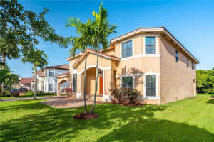 2112 SW 195th Ave, Miramar, FL 33029, Sold 10/01/20