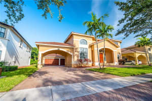 2112 SW 195th Ave, Miramar, FL 33029, Sold 10/01/20