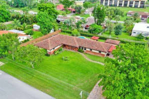 5381 NW 76th Pl, Pompano Beach, FL 33073, Sold 12/14/20