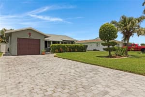 9515 NW 80th St, Tamarac, FL 33321, Sold 09/09/20