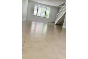 10174 SW 77th Ct, Miami, FL 33156, Sold 09/30/20