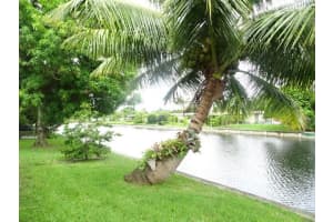 7012 NW 64th St, Tamarac, FL 33321, Sold 10/02/20