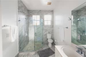 6246 SW 165th Pl, Miami, FL 33193, Sold 09/11/20