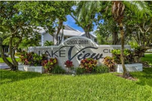 2841 N Oakland Forest Dr, Oakland Park, FL 33309, Sold 10/09/20
