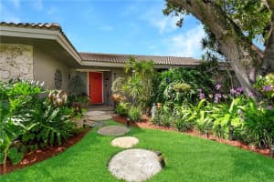 900 SW 1st St, Boca Raton, FL 33486, Sold 09/21/20