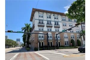 533 NE 3rd Ave, Fort Lauderdale, FL 33301, Sold 09/30/20