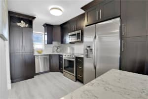 720 E Ocean Ave, Boynton Beach, FL 33435, Sold 09/24/20