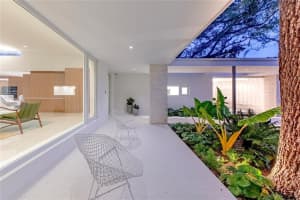207 N Gordon Rd, Fort Lauderdale, FL 33301, Sold 01/22/21