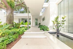 207 N Gordon Rd, Fort Lauderdale, FL 33301, Sold 01/22/21