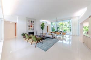 207 N Gordon Rd, Fort Lauderdale, FL 33301, Sold 01/22/21