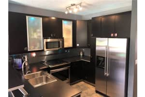 7931 Catalina Cir, Tamarac, FL 33321, Sold 09/25/20