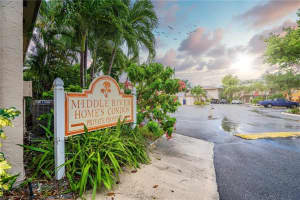2920 NE 8th Terrace, Wilton Manors, FL 33334, Sold 11/23/20