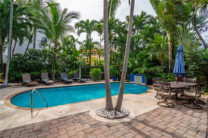 3052 NE Center Ave, Fort Lauderdale, FL 33308, Sold 04/05/21