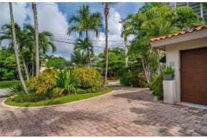 3052 NE Center Ave, Fort Lauderdale, FL 33308, Sold 04/05/21