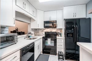 5530 Lakeside Dr, Margate, FL 33063, Sold 10/30/20